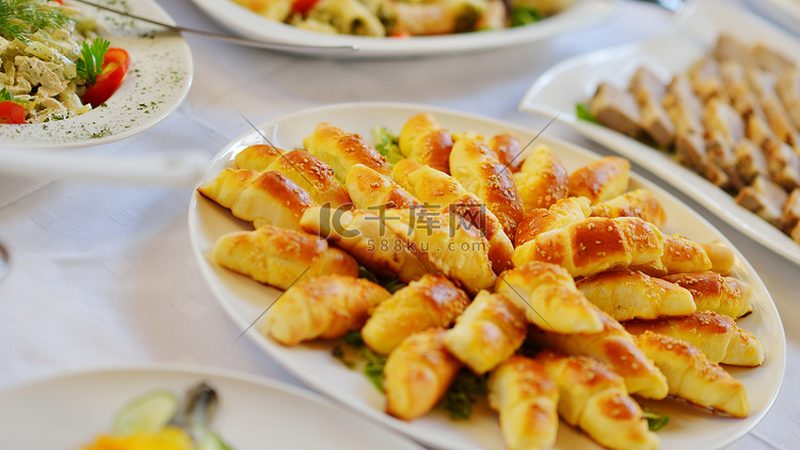 膨化食品是如何诞生的？揭秘生产工艺流程