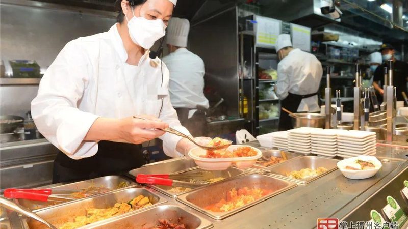 休闲食品线上线下生产厂家排名背后的考量因素